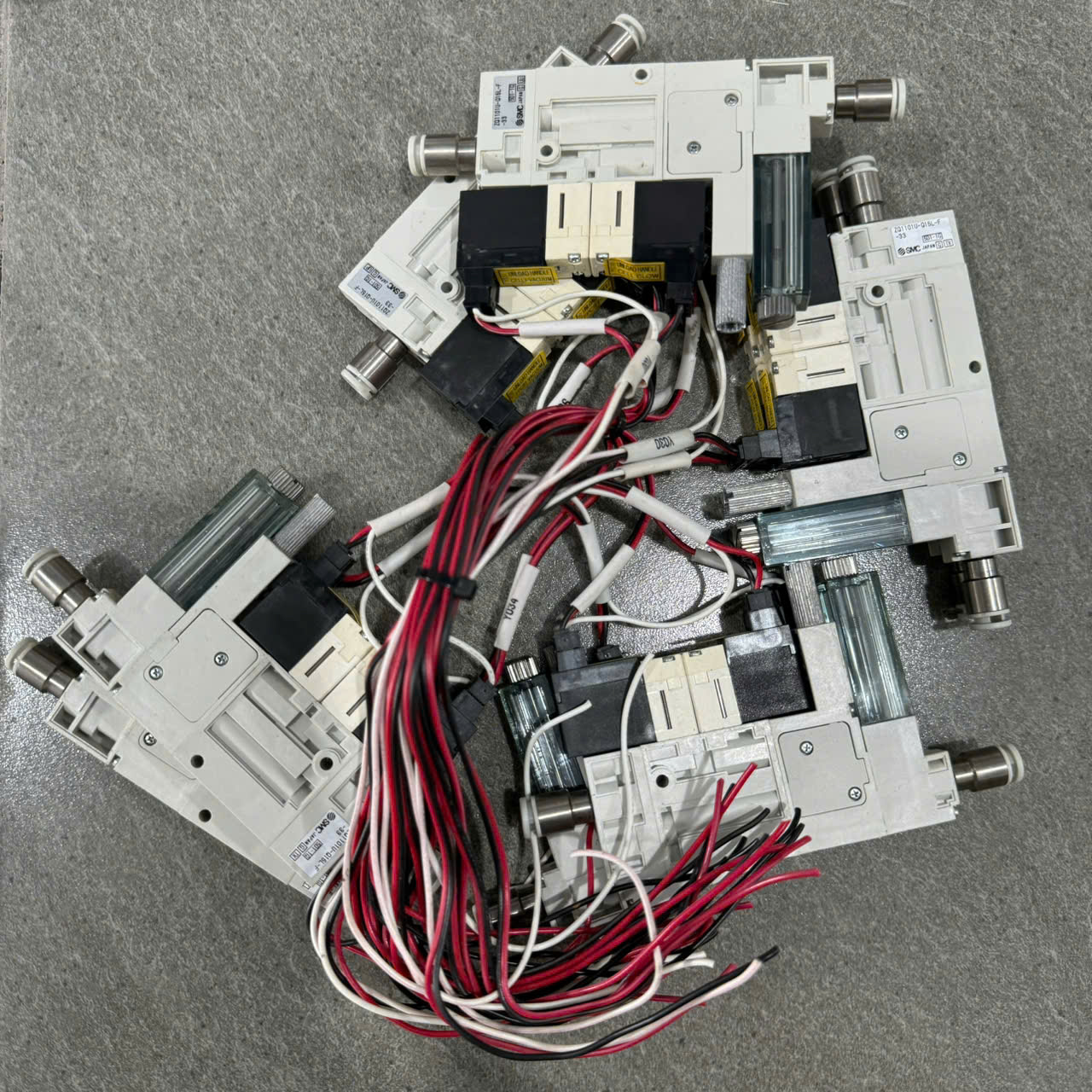 ZQ11O1U-Q15LO-F-33 2.jpg